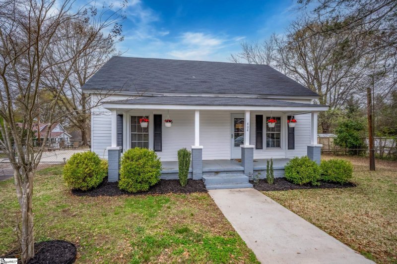 Property image 2 at 404 Blair Street, Easley, SC 29640