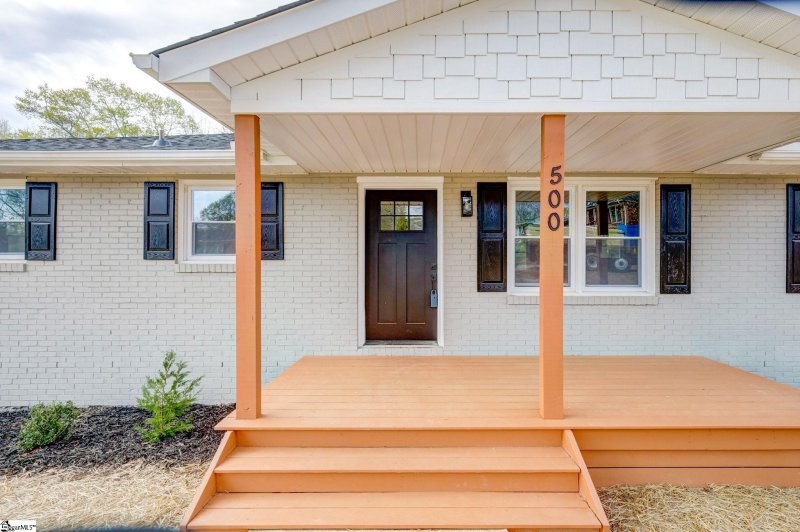Property image 3 at 500 Farmington Road, Greenville, SC 29605