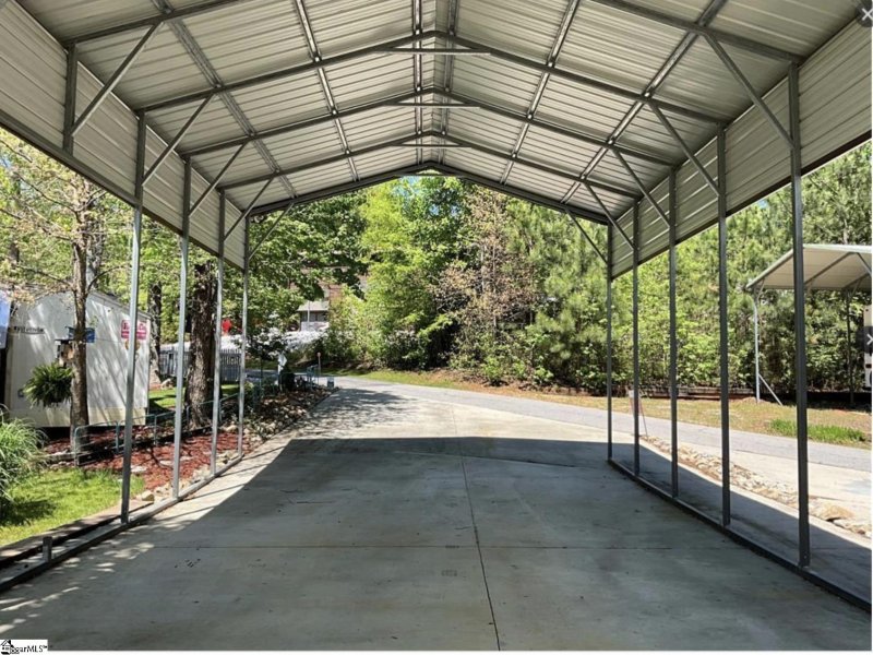 Property image 3 at 713 Essex Drive, Westminster, SC 29693