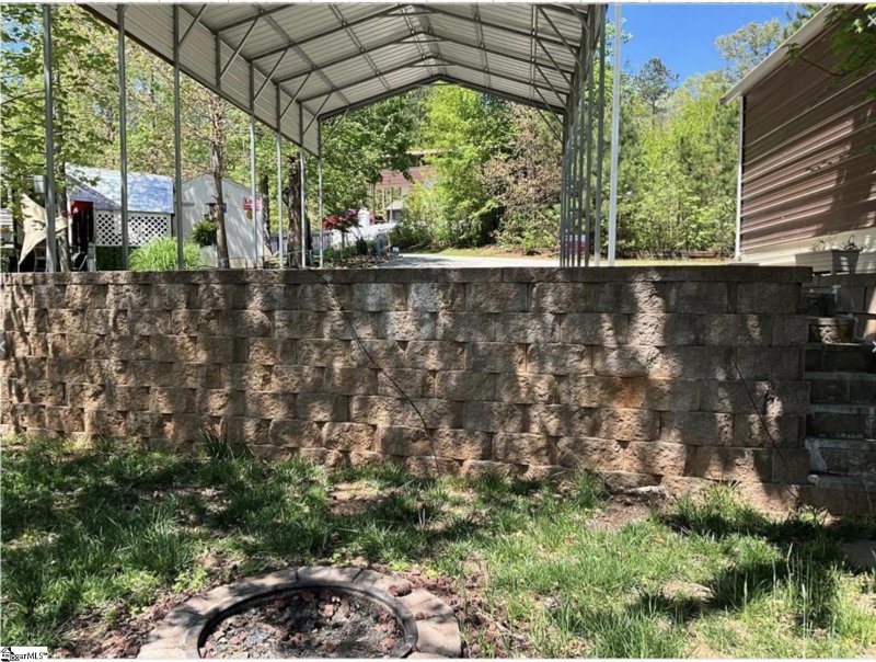 Property image 5 at 713 Essex Drive, Westminster, SC 29693