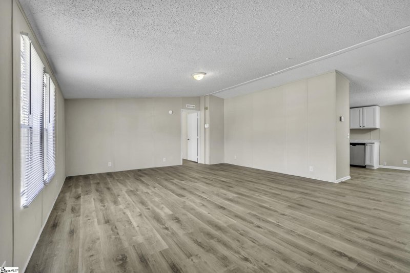 Property image 2 at 4 Gage Court, Greenville, SC 29611