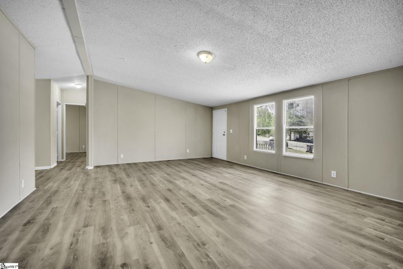 Property image 3 at 4 Gage Court, Greenville, SC 29611