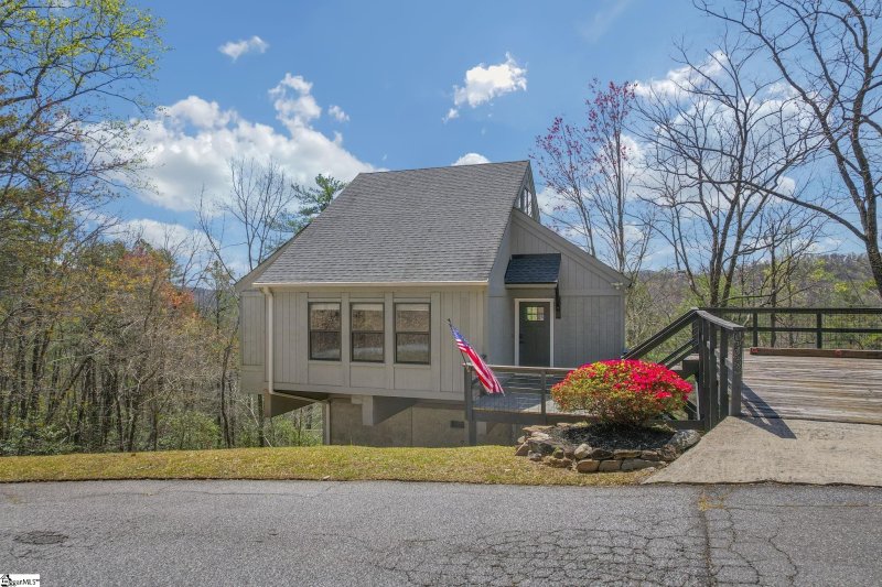 Property image 3 at 443 Whispering Falls Drive, Pickens, SC 29671