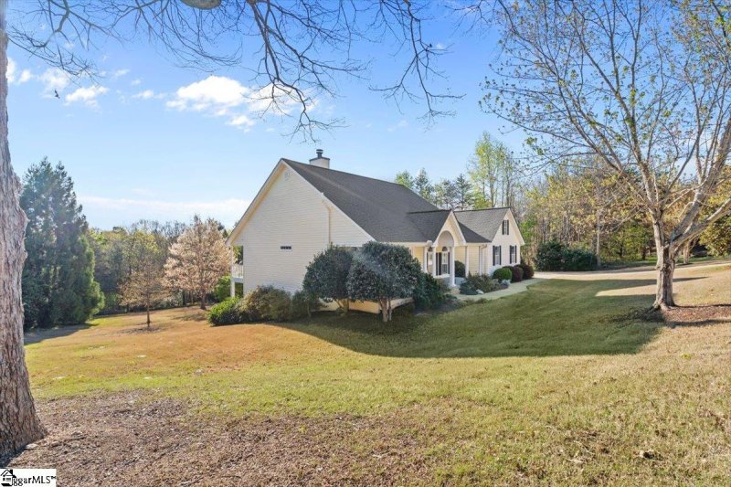 Property image 4 at 124 Paris Glen Way, Greenville, SC 29609