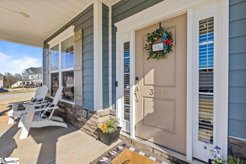 Property image 3 at 300 Spring Garden Way, Simpsonville, SC 29681