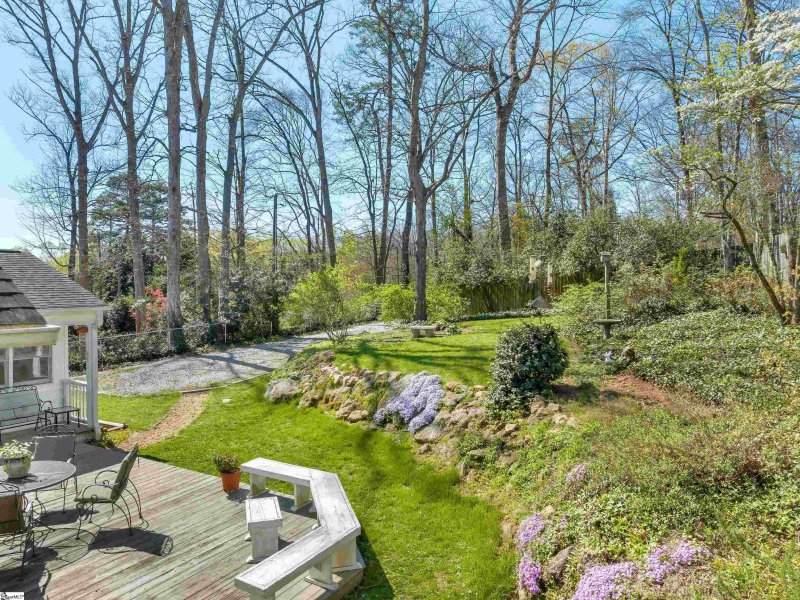 Property image 2 at 22 Heather Way, Greenville, SC 29605