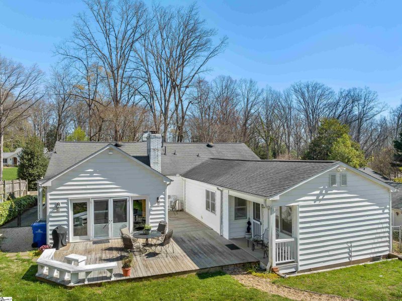 Property image 3 at 22 Heather Way, Greenville, SC 29605