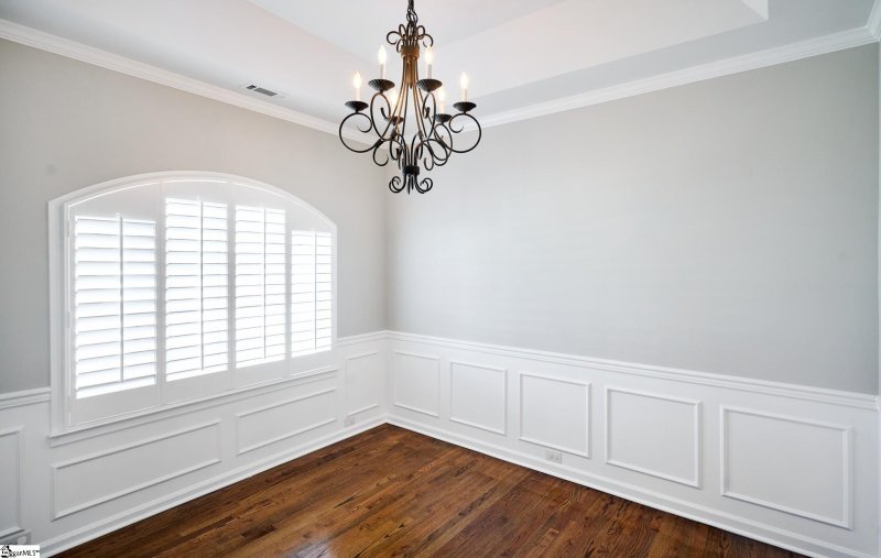 Property image 3 at 302 Hillsdale Drive, Greer, SC 29650
