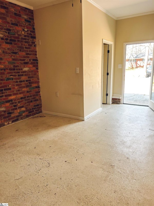 Property image 3 at 101 Guilford Place, Spartanburg, SC 29302