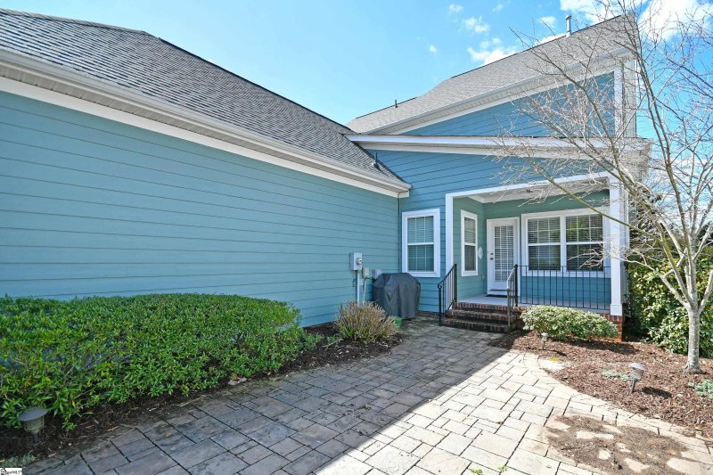 Property image 5 at 127 Farm Mill Circle, Simpsonville, SC 29681