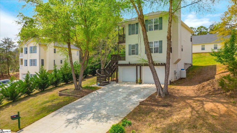 Property image 4 at 102 Crossbill Drive, Simpsonville, SC 29680