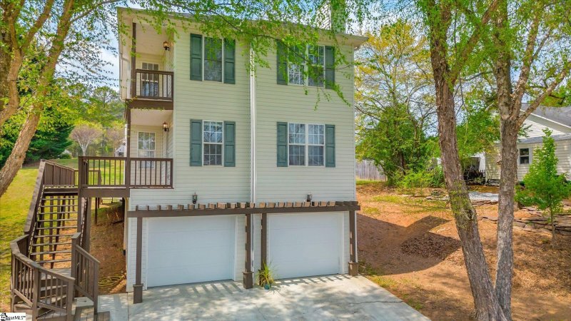 Property image 5 at 102 Crossbill Drive, Simpsonville, SC 29680