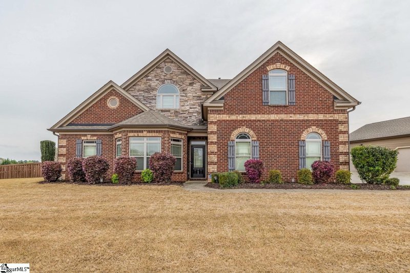 165 Harbrooke Circle