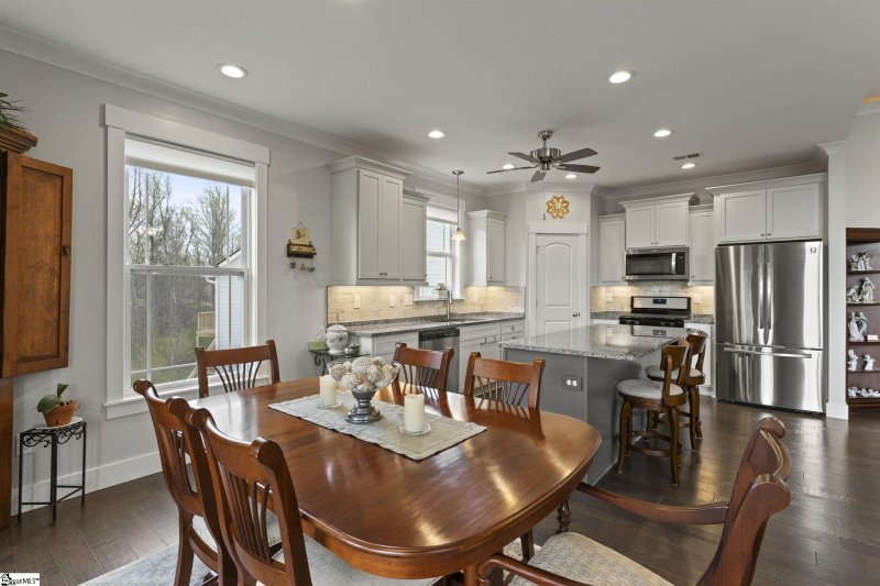 Property image 4 at 409 Grantleigh Court, Simpsonville, SC 29680