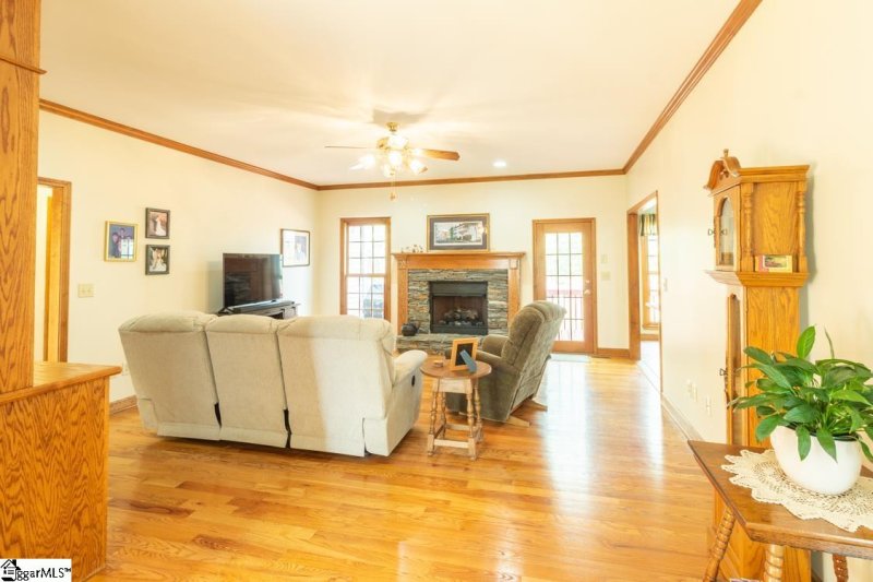 Property image 2 at 209 Crossbridge Trail, Piedmont, SC 29673