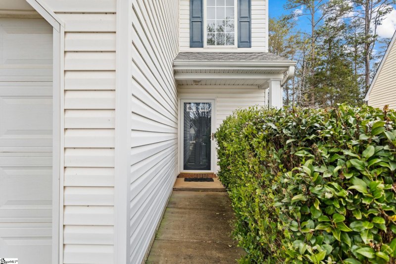 Property image 3 at 509 Glenlea Lane, Greenville, SC 29617