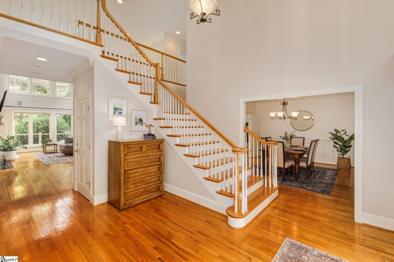 Property image 2 at 4 Medallion Court, Greer, SC 29650