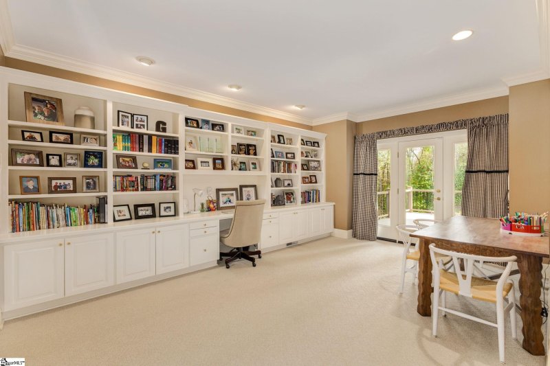 Property image 5 at 4 Medallion Court, Greer, SC 29650
