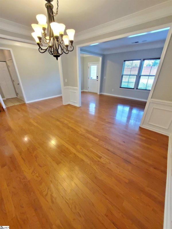 Property image 4 at 304 Roanoke Way, Greenville, SC 29607