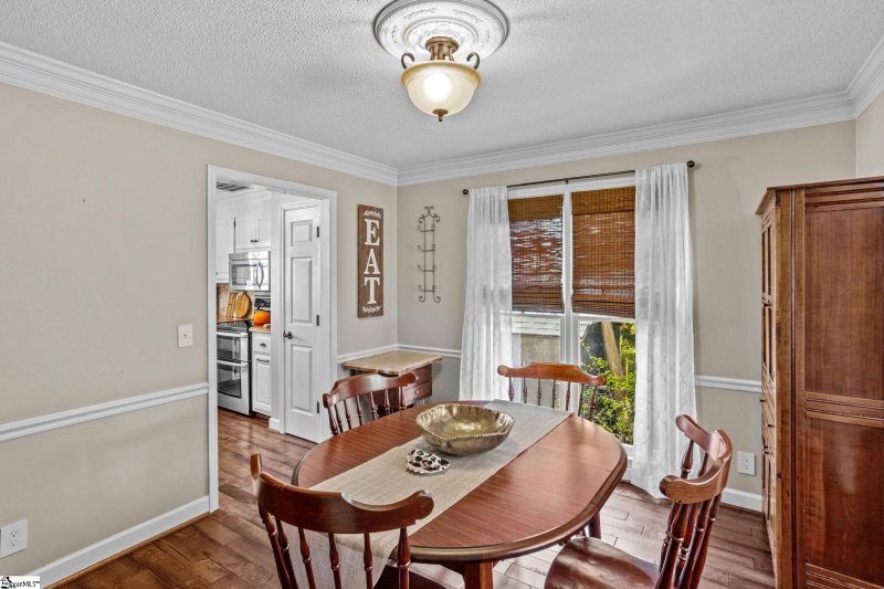 Property image 5 at 15 Old Taylor Court, Greenville, SC 29615