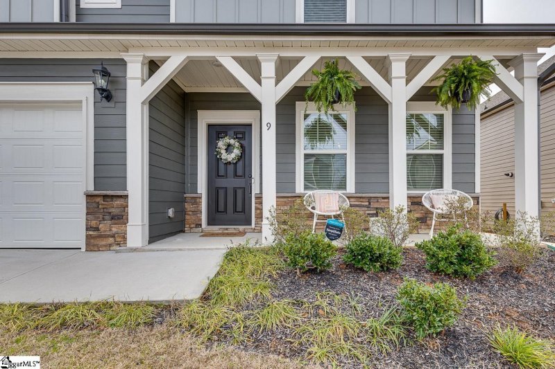 Property image 2 at 9 Cottontail Court, Simpsonville, SC 29680