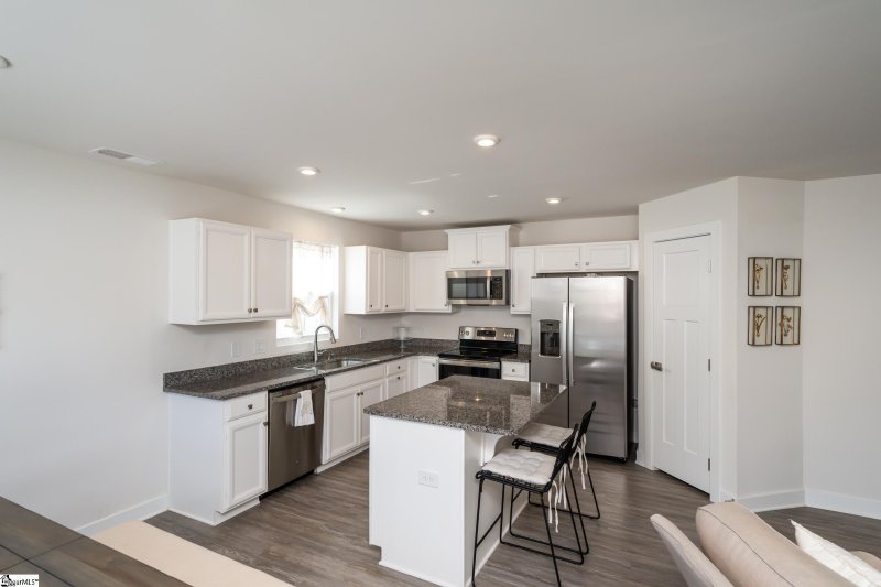 Property image 3 at 559 Olivia Springs Drive, Spartanburg, SC 29302