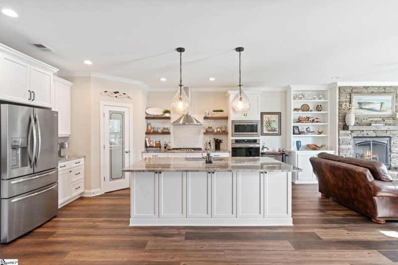 Property image 4 at 19 Waterside Lane, Taylors, SC 29687
