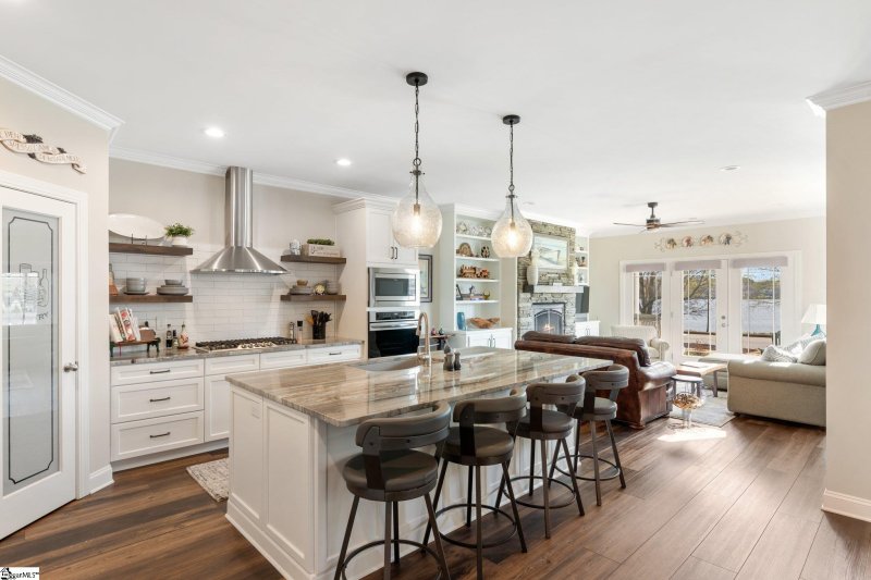 Property image 5 at 19 Waterside Lane, Taylors, SC 29687