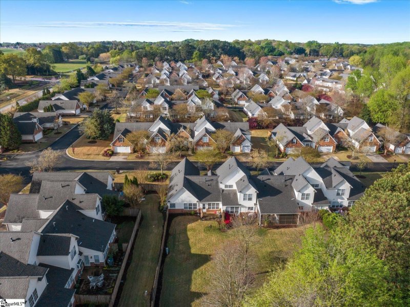 Property image 5 at 104 Wyndham Court, Greenville, SC 29615