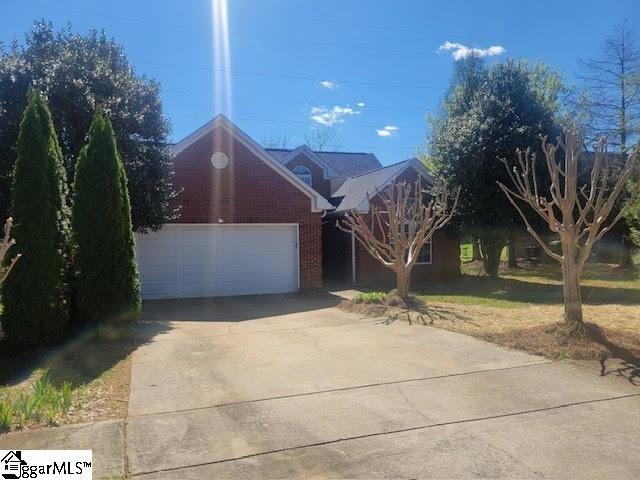 311 Glen Crest Drive