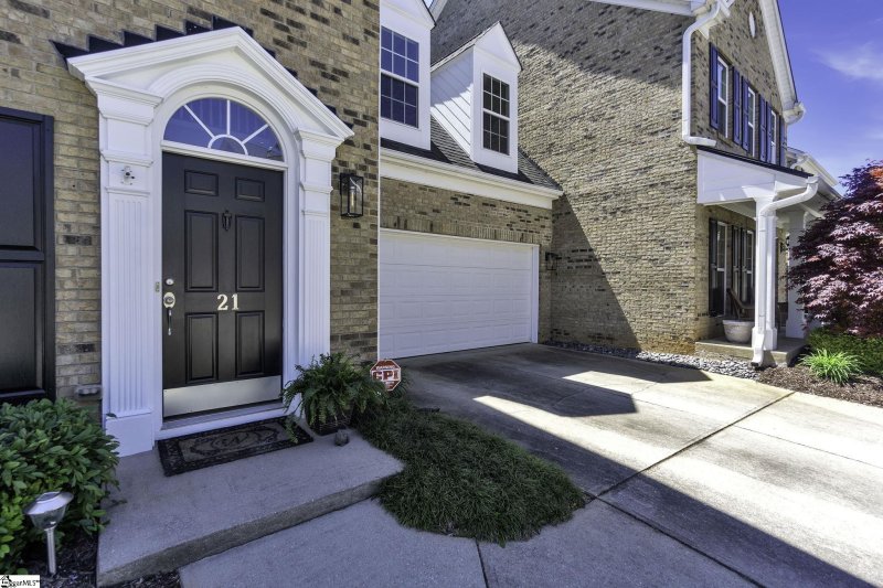 Property image 3 at 21 Dillworth Court, Simpsonville, SC 29681