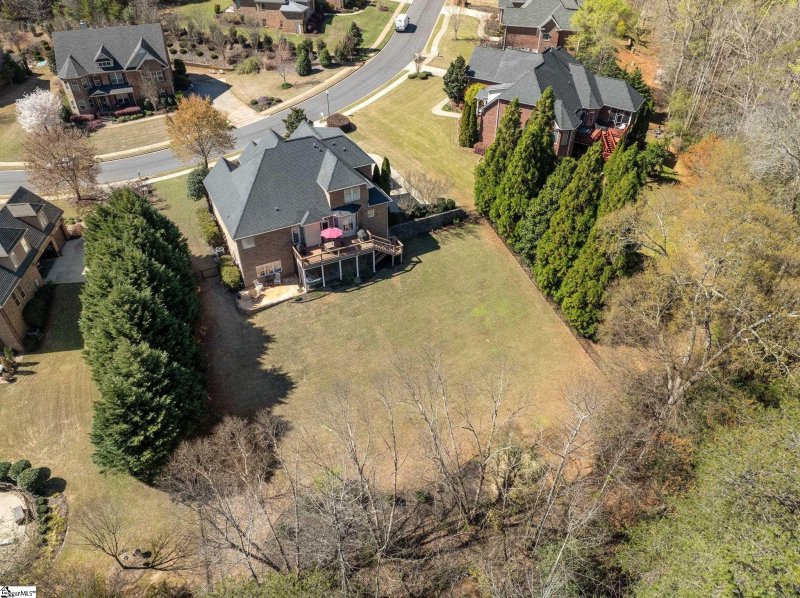 Property image 4 at 556 Verdae Drive, Spartanburg, SC 29301