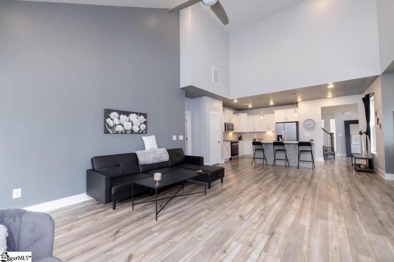 Property image 3 at 201 Grange Valley Lane, Central, SC 29630