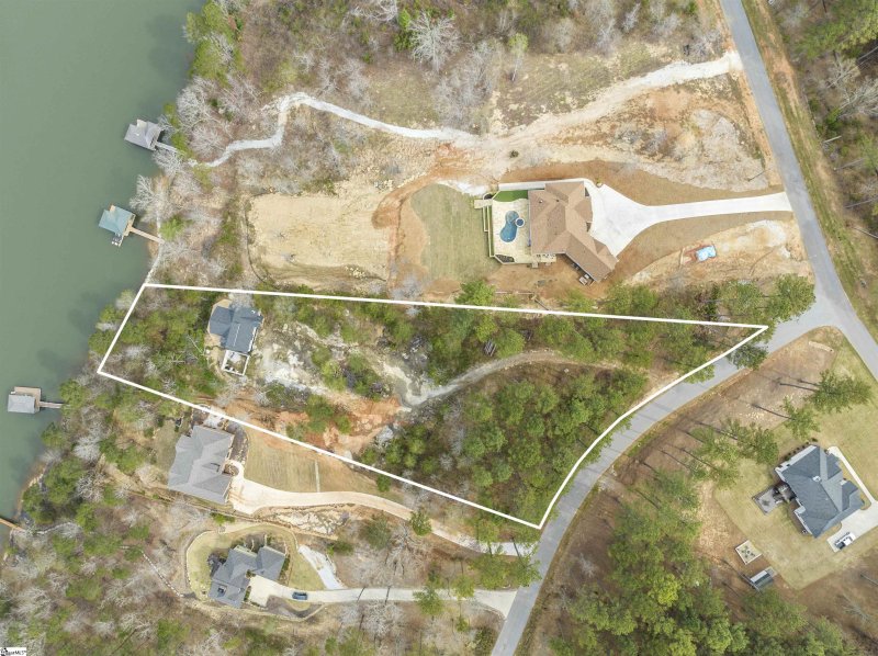 Property image 3 at 700 View West Drive, Seneca, SC 29672