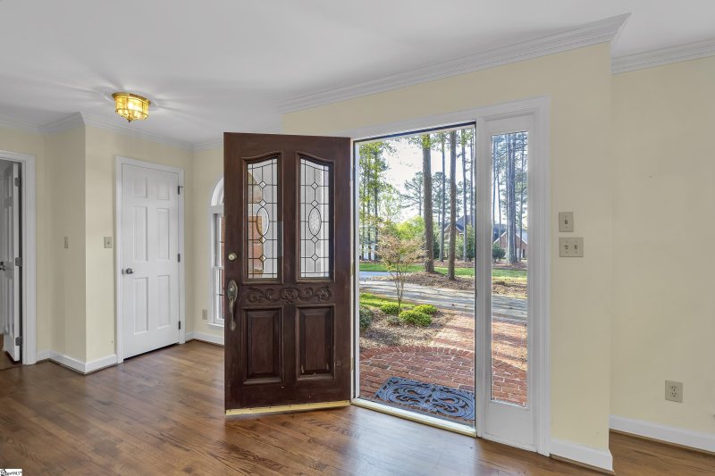 Property image 2 at 106 Carolina Club Drive, Spartanburg, SC 29306