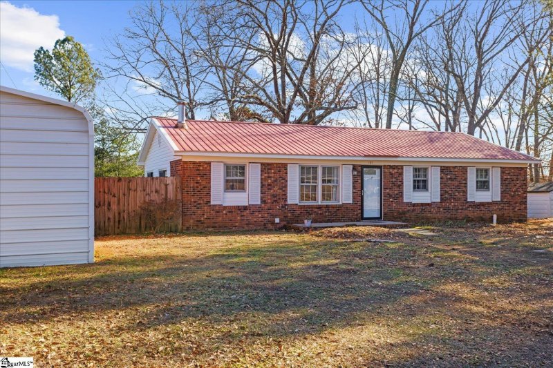 Property image 2 at 101 Rocking Chair Lane, Spartanburg, SC 29307
