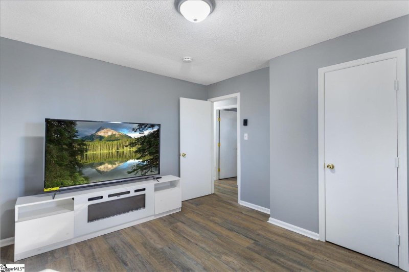 Property image 5 at 101 Rocking Chair Lane, Spartanburg, SC 29307