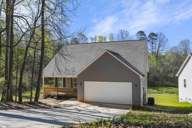 207 Bonita Drive