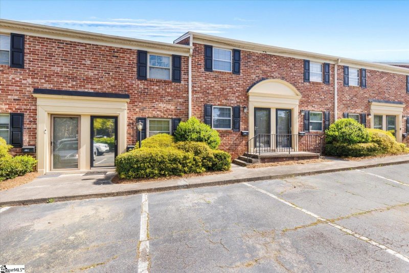 Property image 2 at 2530 E North Street, Greenville, SC 29615