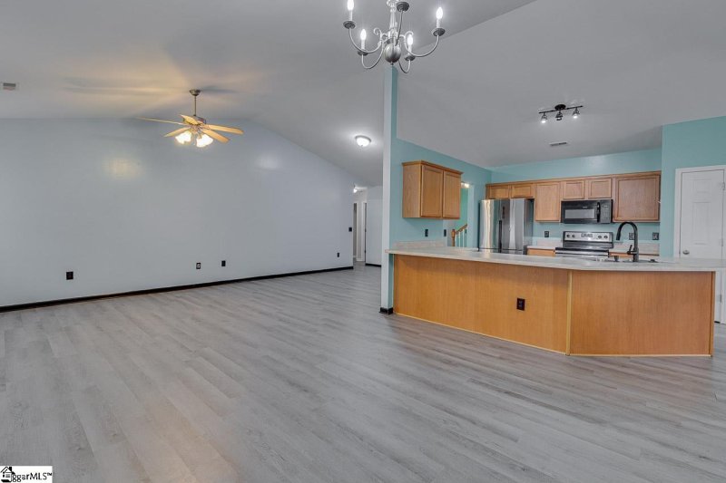 Property image 4 at 218 Catterick Way, Fountain Inn, SC 29644