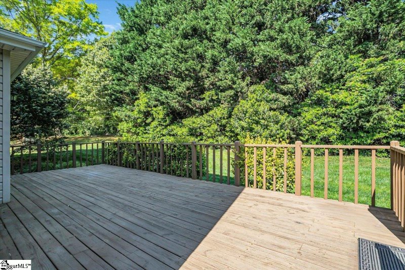 Property image 4 at 112 Spring Lake Loop, Simpsonville, SC 29681