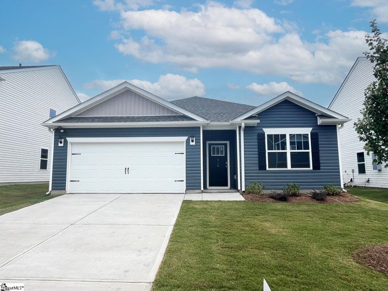 918 Pineland Drive