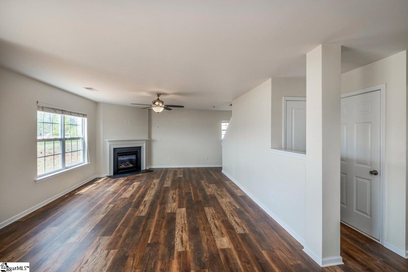 Property image 4 at 106 Charterhouse Avenue, Piedmont, SC 29673