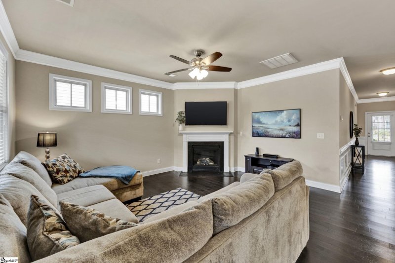 Property image 3 at 109 Rossmoor Court, Anderson, SC 29621