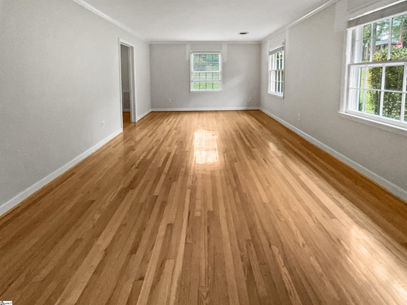 Property image 5 at 126 Winfield Drive, Spartanburg, SC 29307