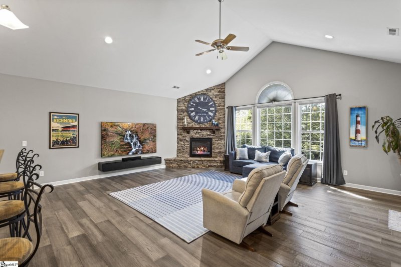 Property image 3 at 105 Paladium Place, Taylors, SC 29687