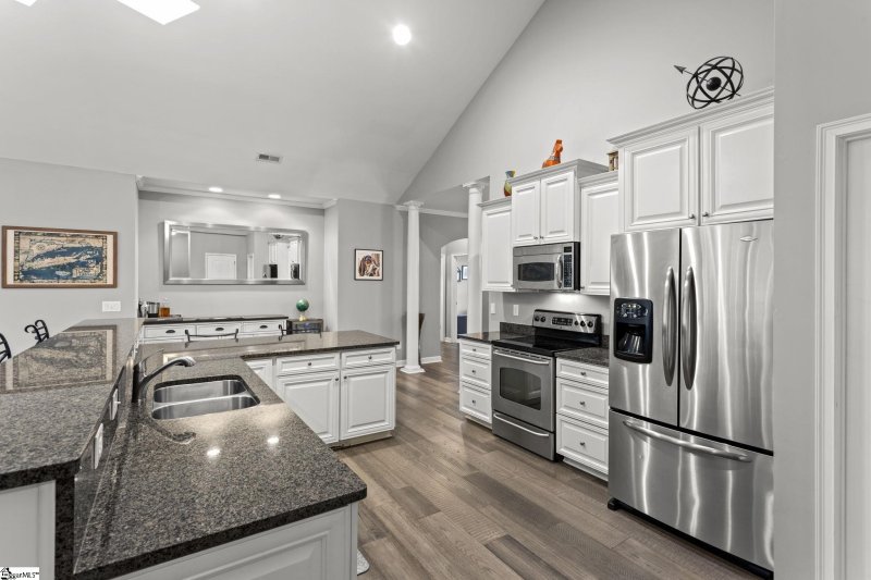 Property image 4 at 105 Paladium Place, Taylors, SC 29687