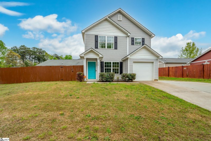 Property image 2 at 328 Promise Land Drive, Spartanburg, SC 29360