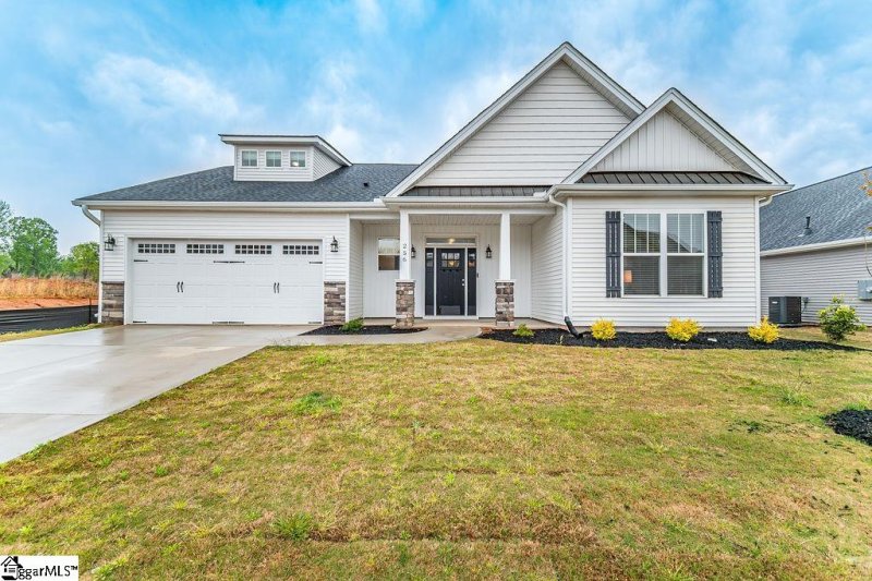 Property image 2 at 256 Abelia Meadows Drive, Piedmont, SC 29673