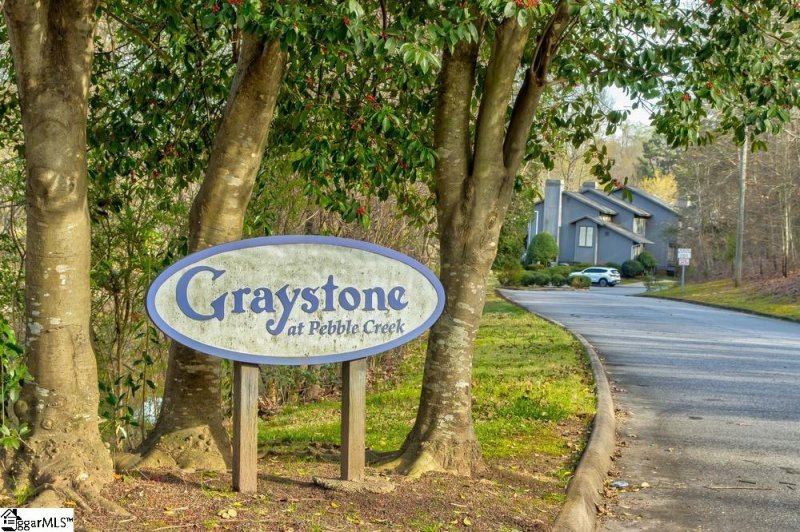 Property image 2 at 14 Graystone Way, Taylors, SC 29687